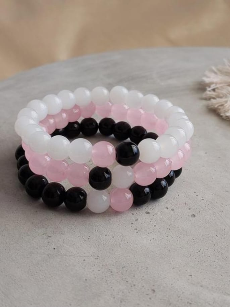 Buy Aesthetic Black, White and Pink Beaded Bracelets Online – The Jewelbox