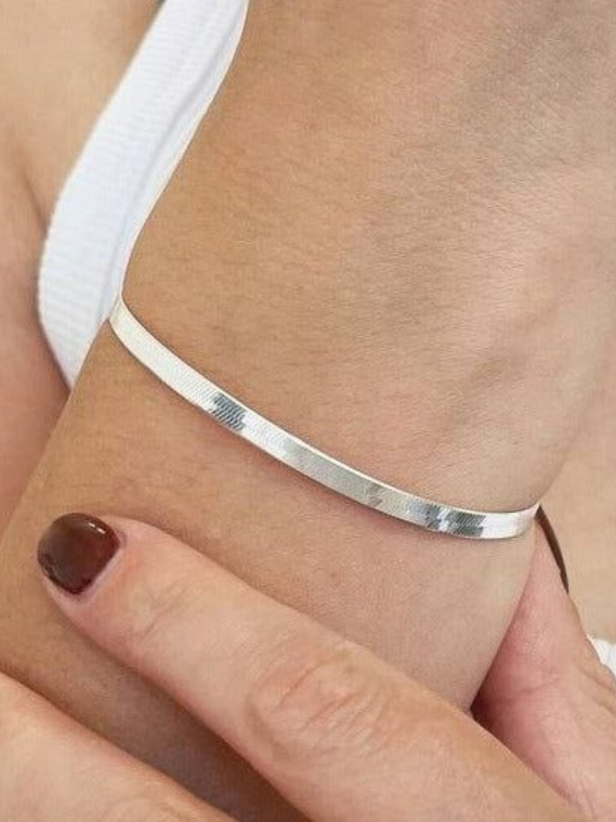 Buy Classic Silver Plated Flat Snake Chain Bracelet Online - Theewelbox