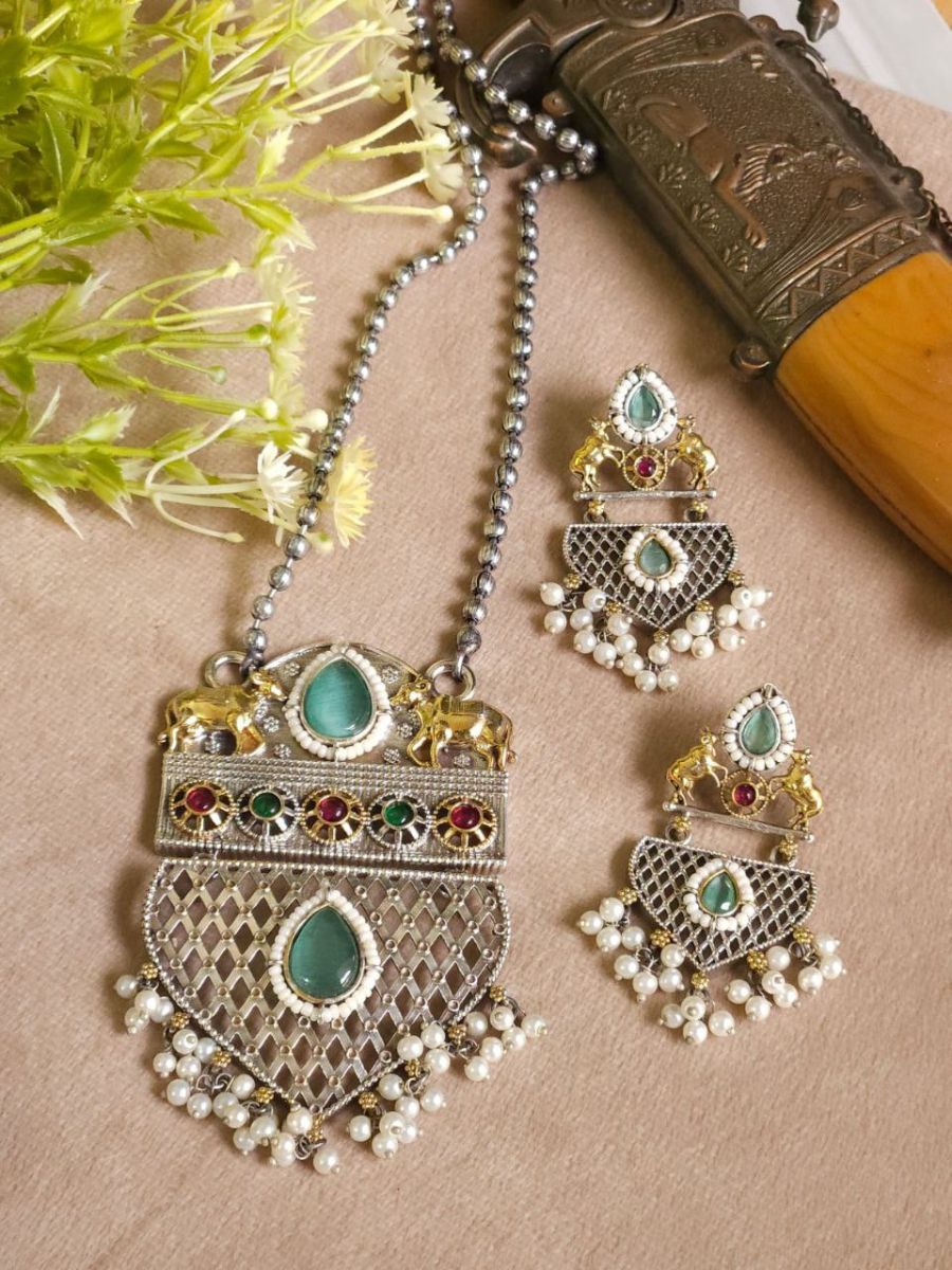Buy Ethnic Sea Green Kundan Dual Tone Oxidised Long Necklace Set Online - TheJewelbox