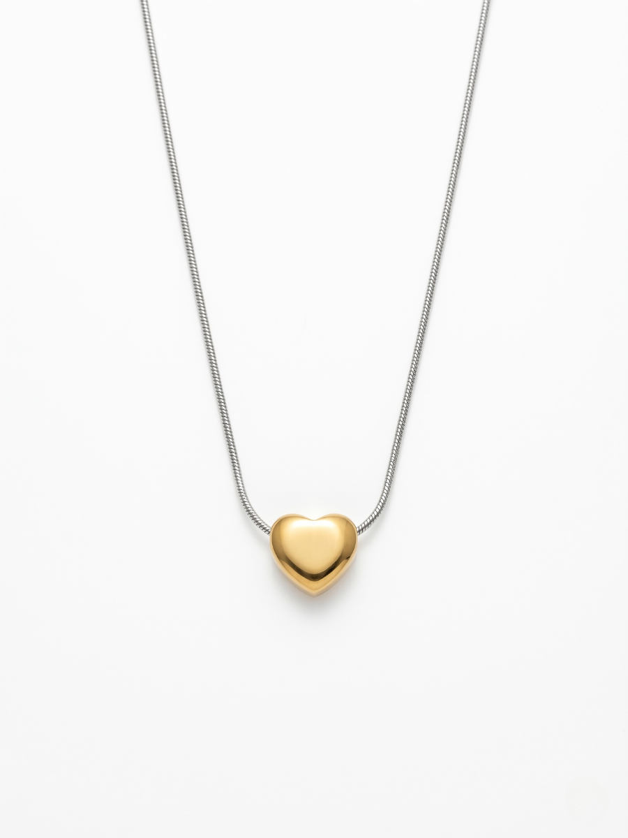 Golden Heart Pendant Minimal Silver Chain Necklace