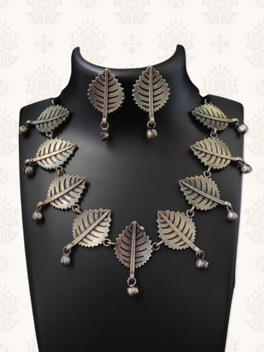 Leaf Shaped Oxidised German Silver Choker Necklace
