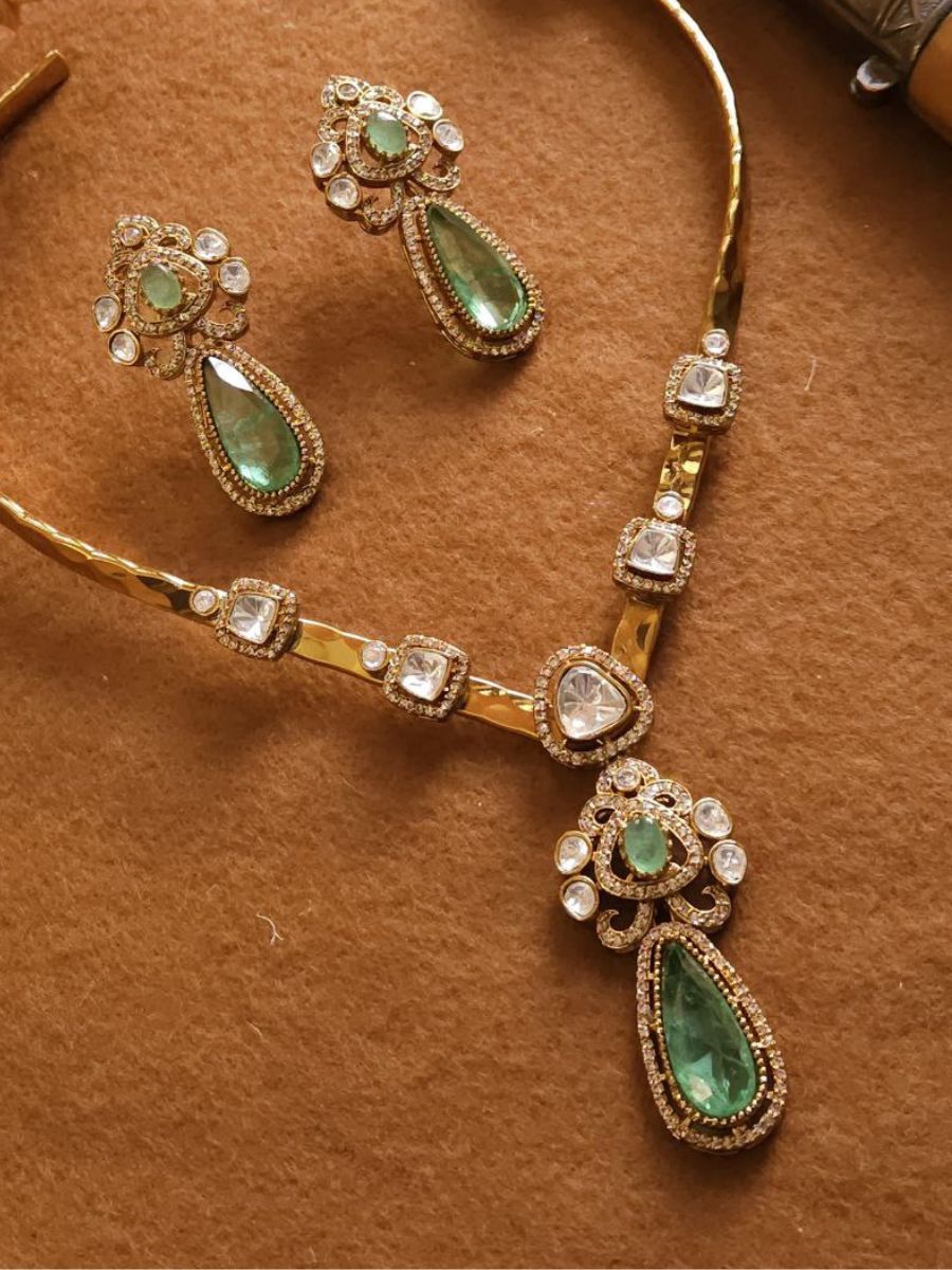 Light Green Stones Kundan Studded Golden Hasli Necklace