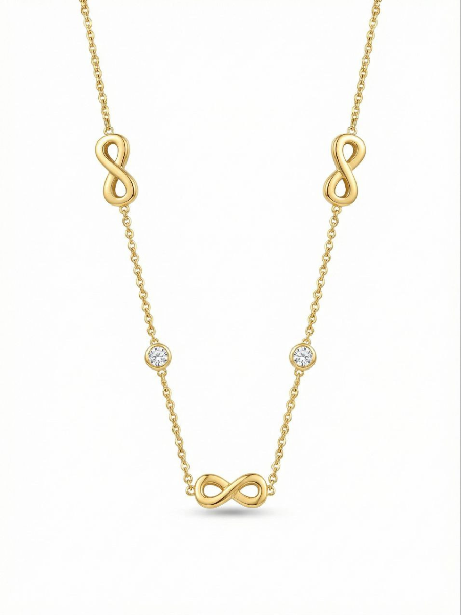 Minimalist gold chain with stones