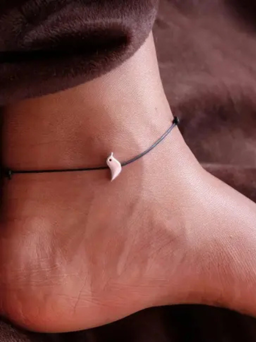 Buy Oxidised Silver Bird Charm Black Thread Single Anklet Online - TheJewelbox