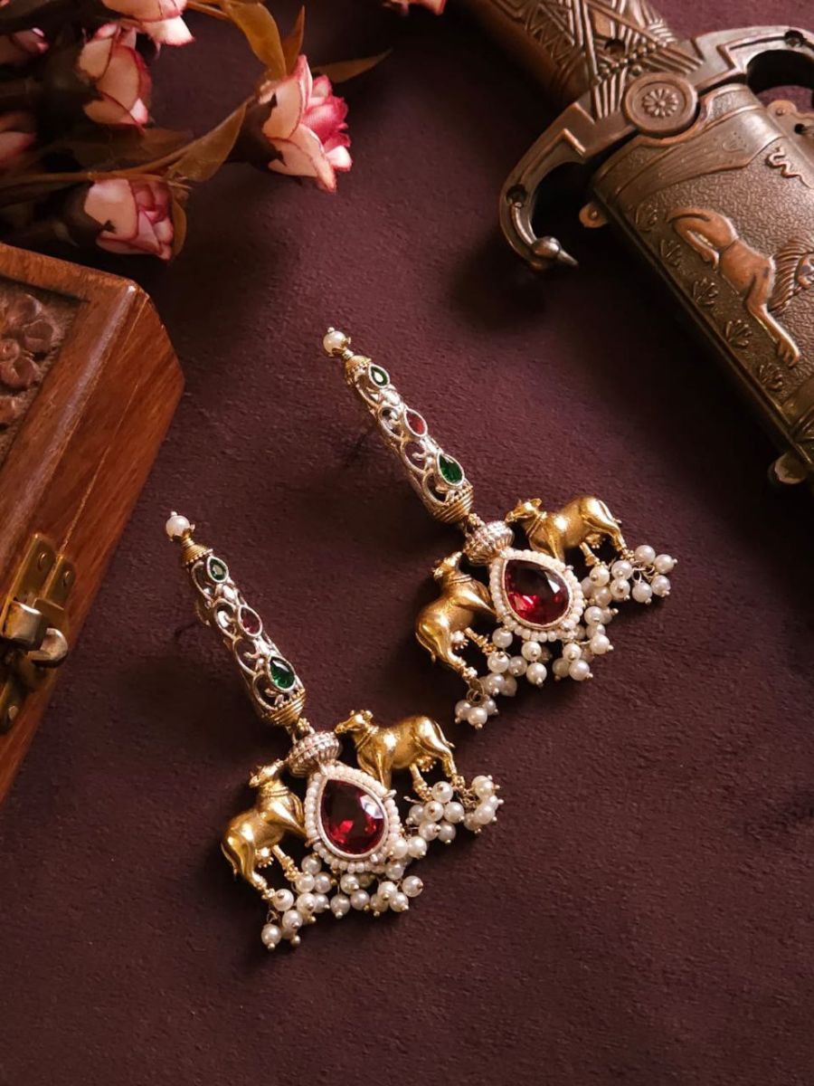 Buy Red and Green Stones Dual Tone Oxidised Drop Earrings - TheJewelbox