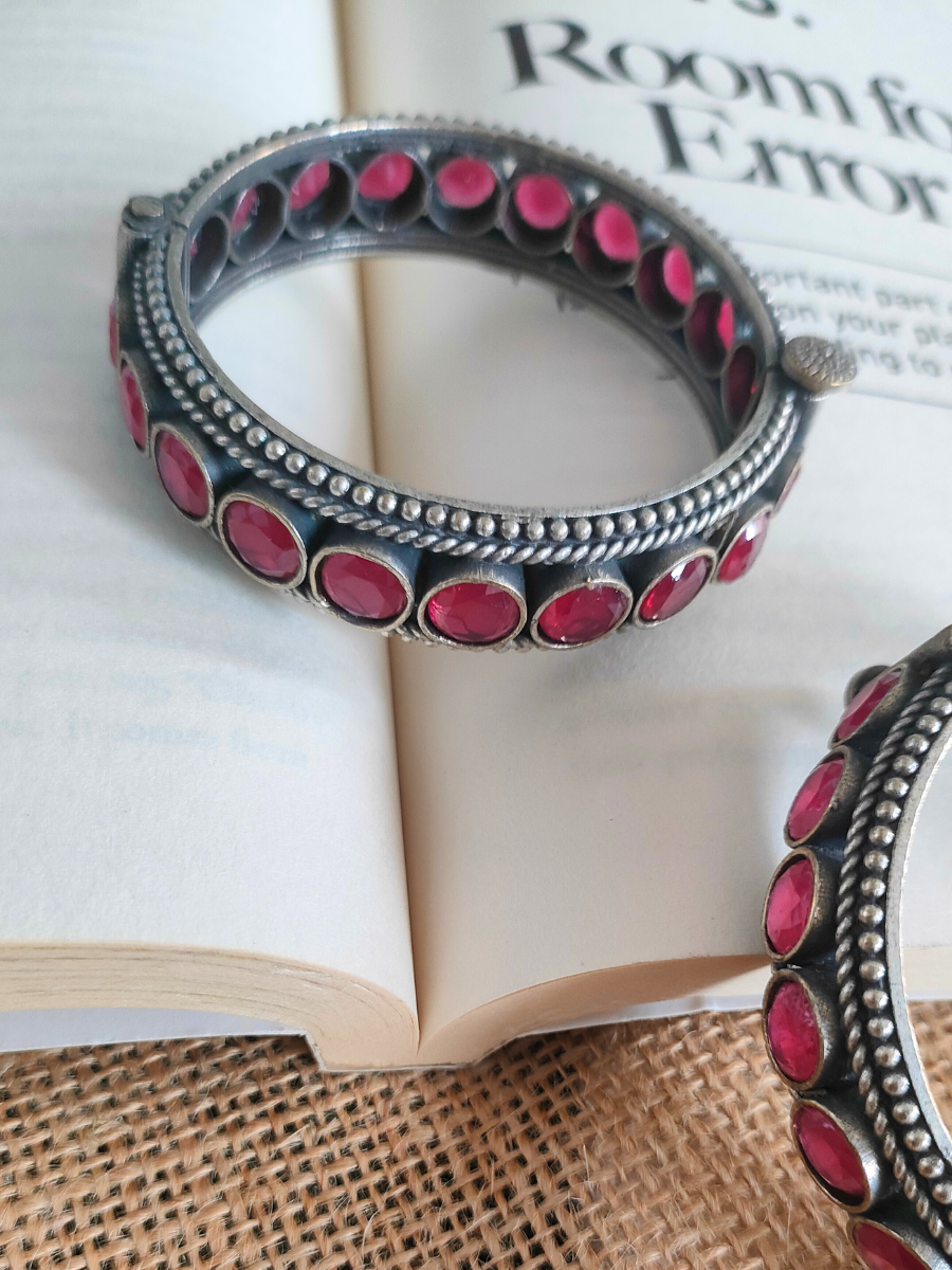 Buy Ruby Red Round Stone German Silver Oxidised Bangle - TheJewelbox