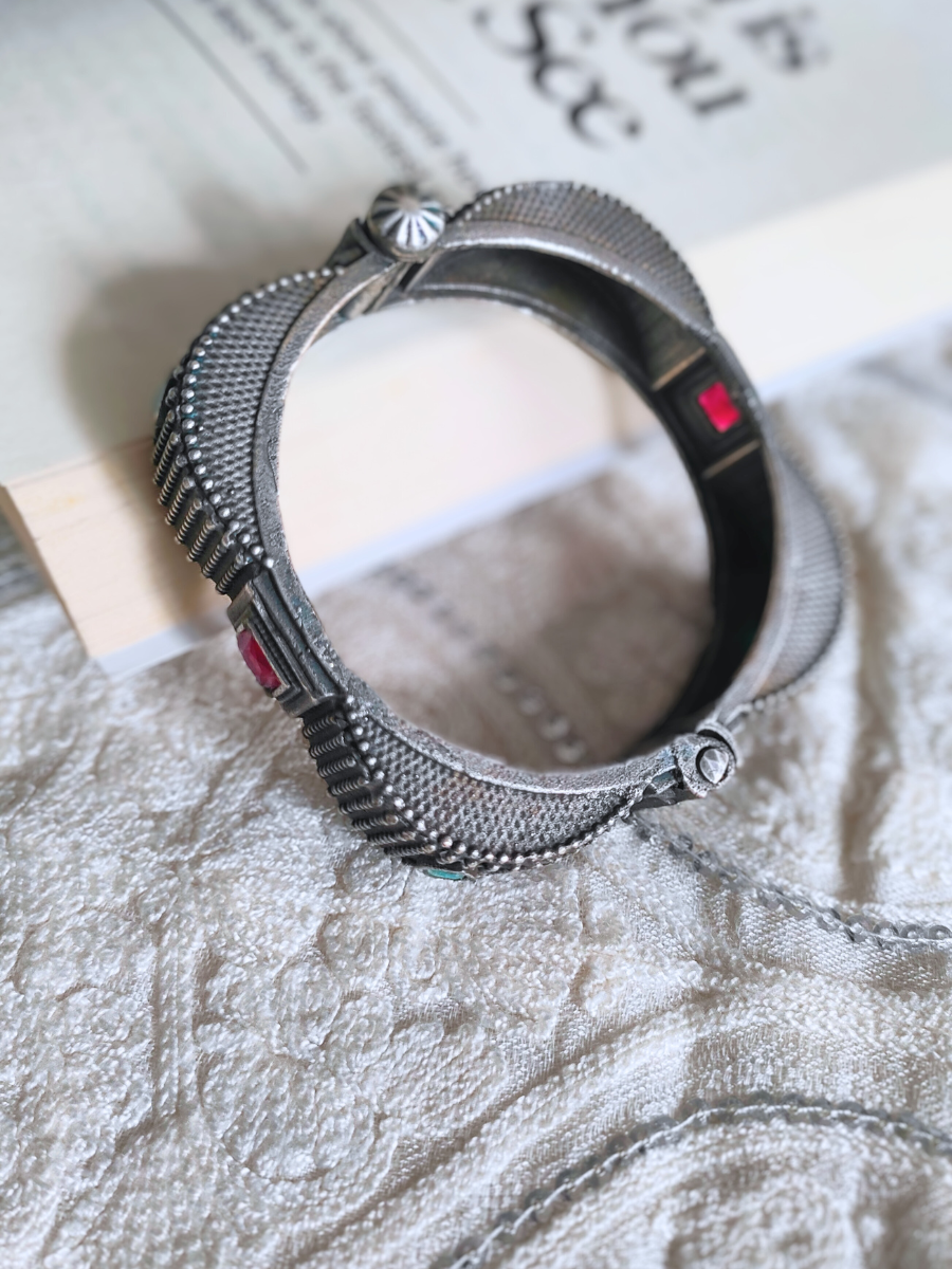 Ruby Red and Sea Green German Silver Oxidised Square Kada - TheJewelbox