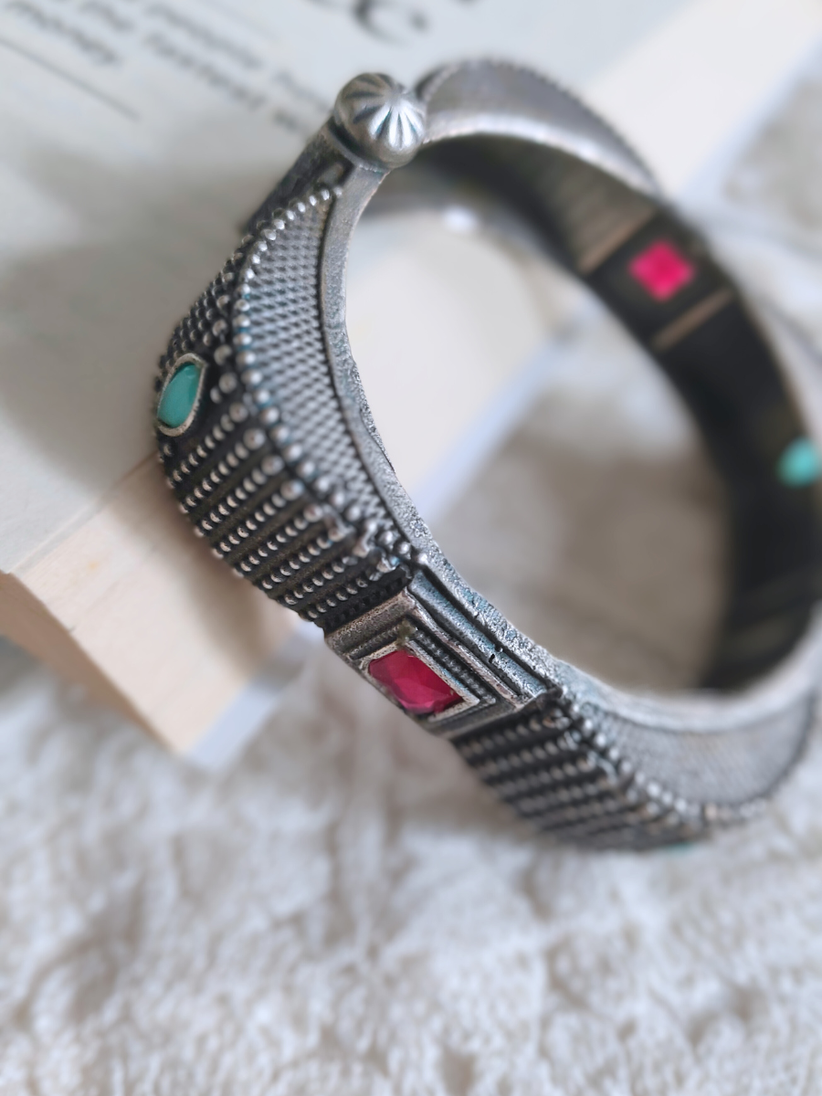 Buy Ruby Red and Sea Green German Silver Oxidised Square Kada