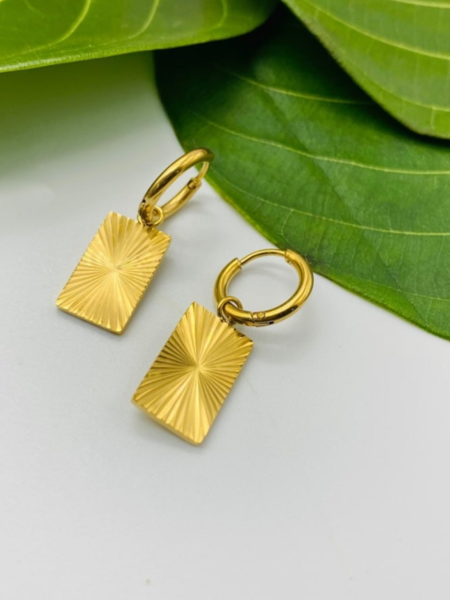 Square Shaped Droplet Golden Hoop Earrings