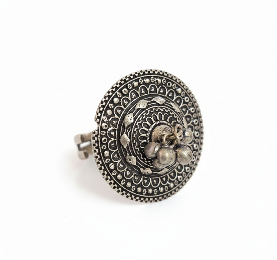 Gunghroo Style Round Oxidised Silver Finger Ring