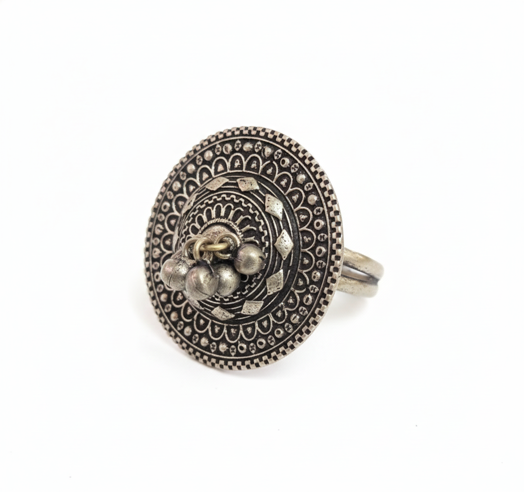 Gunghroo Style Round Oxidised Silver Finger Ring