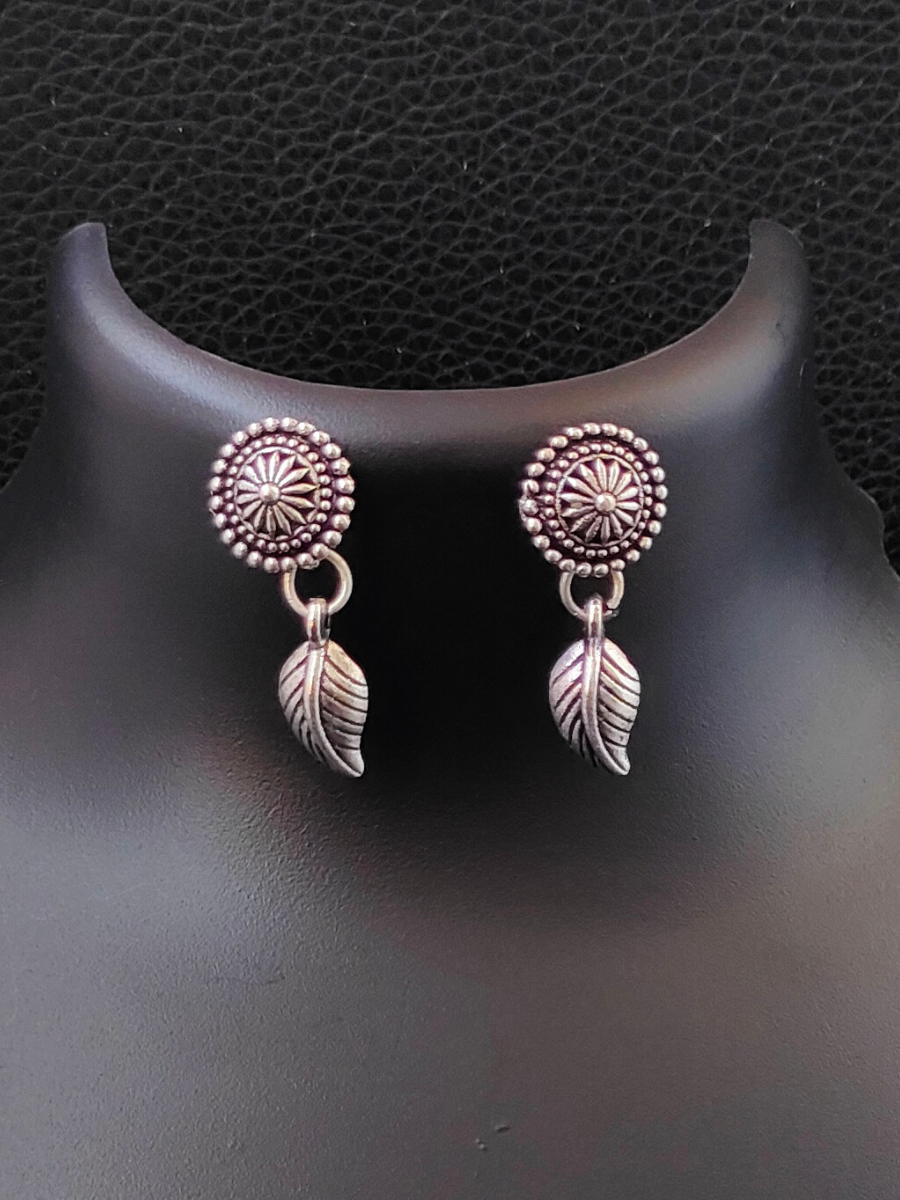 Leaf Pattern Oxidised Silver Earrings 