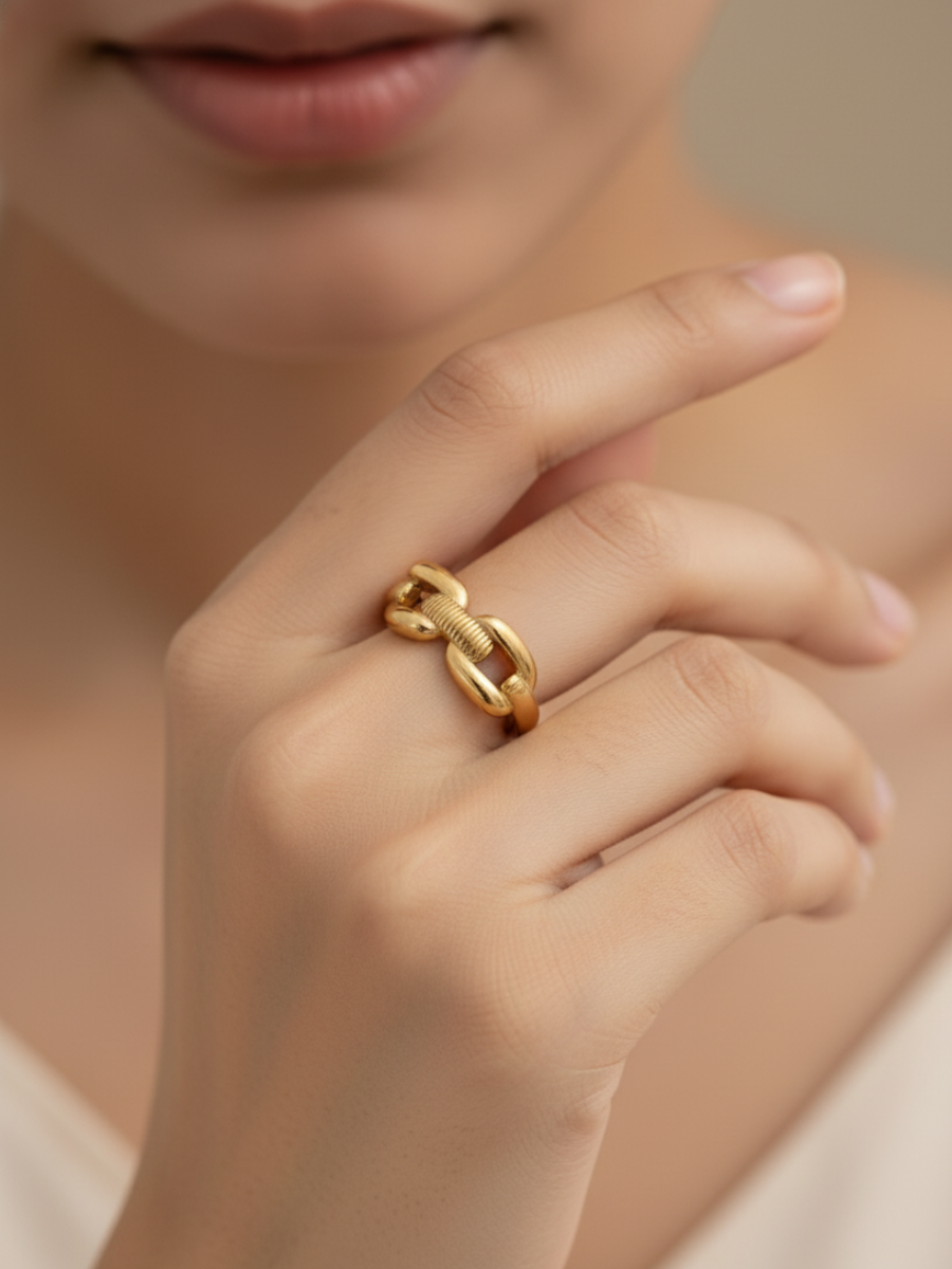 Chunky Rose Gold Chain Style Finger Ring
