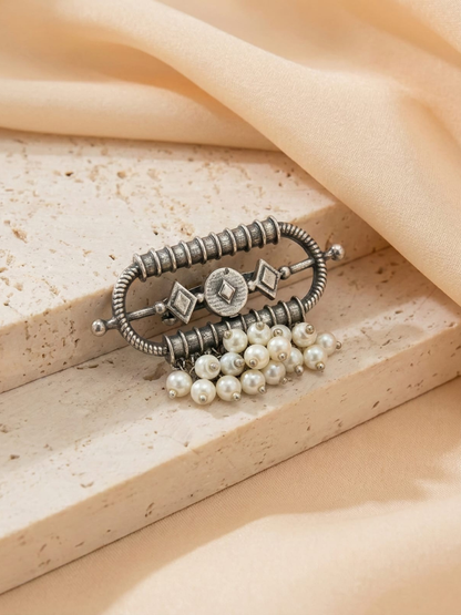 Oxidised silver pearl drip ring