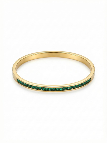 Minimalist gold bracelet for women