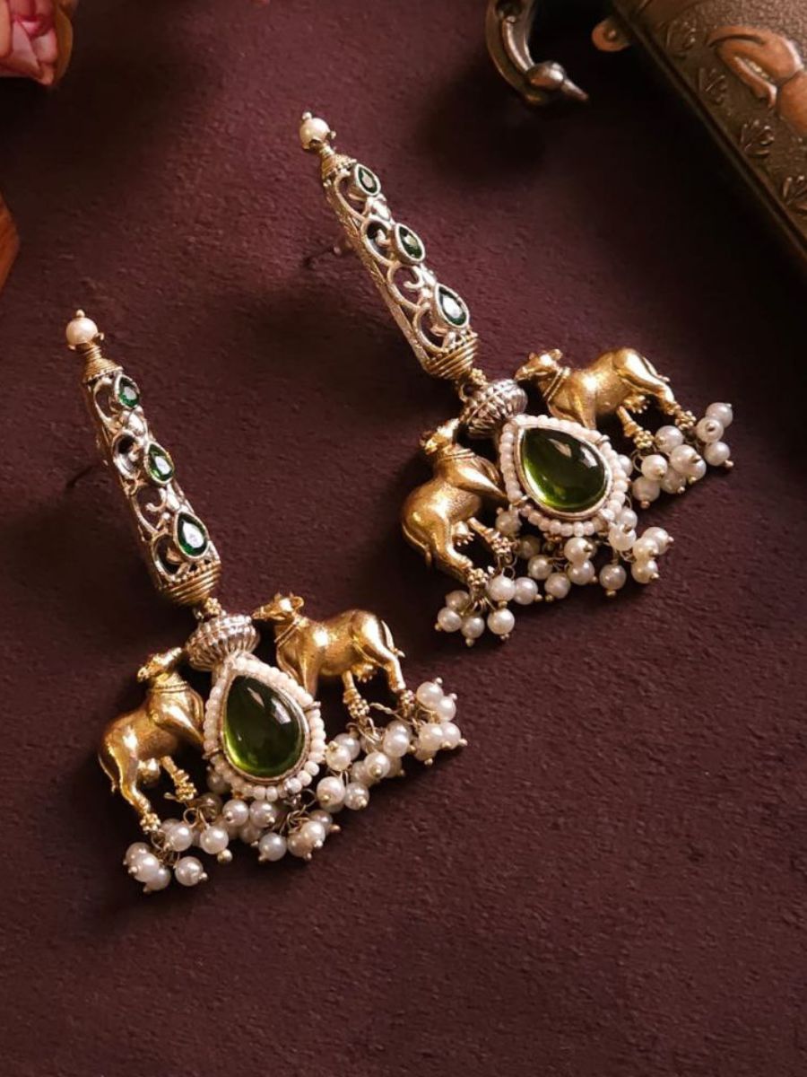 Green Stones Dual Tone Oxidised Silver Bulls Drop Earrings
