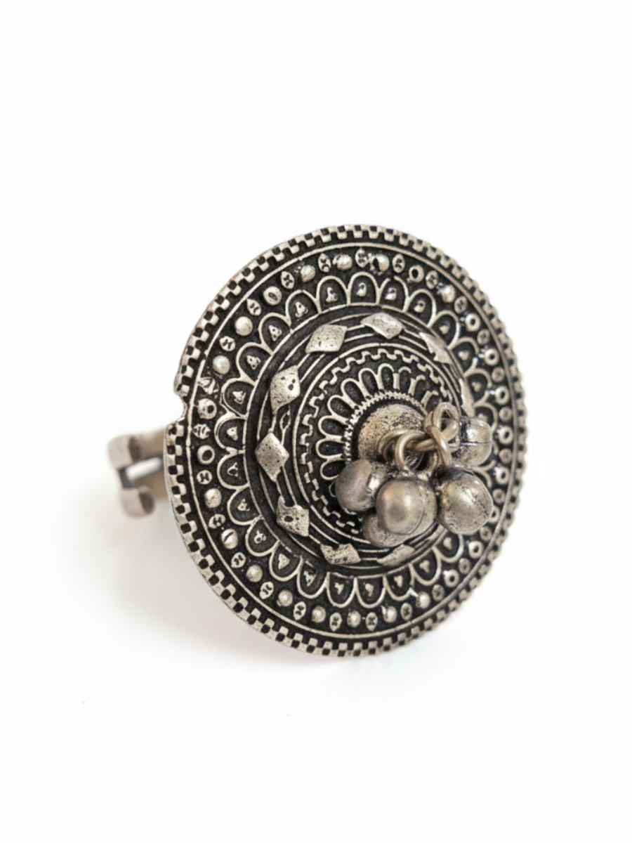 Gunghroo Style Round Oxidised Silver Finger Ring