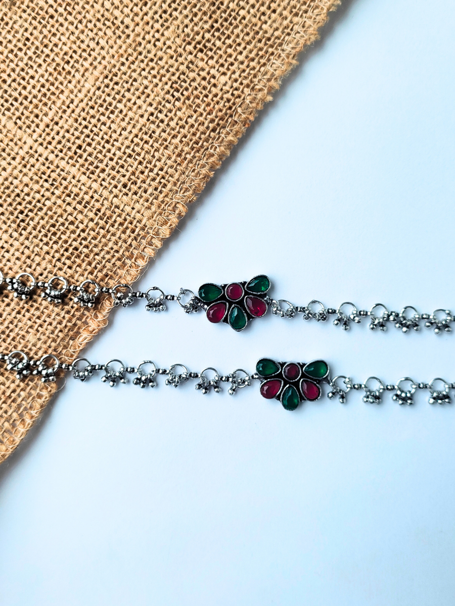 Buy Half Flower Pattern Red and Green Oxidised Silver Gungroo Anklets - TheJewelbox