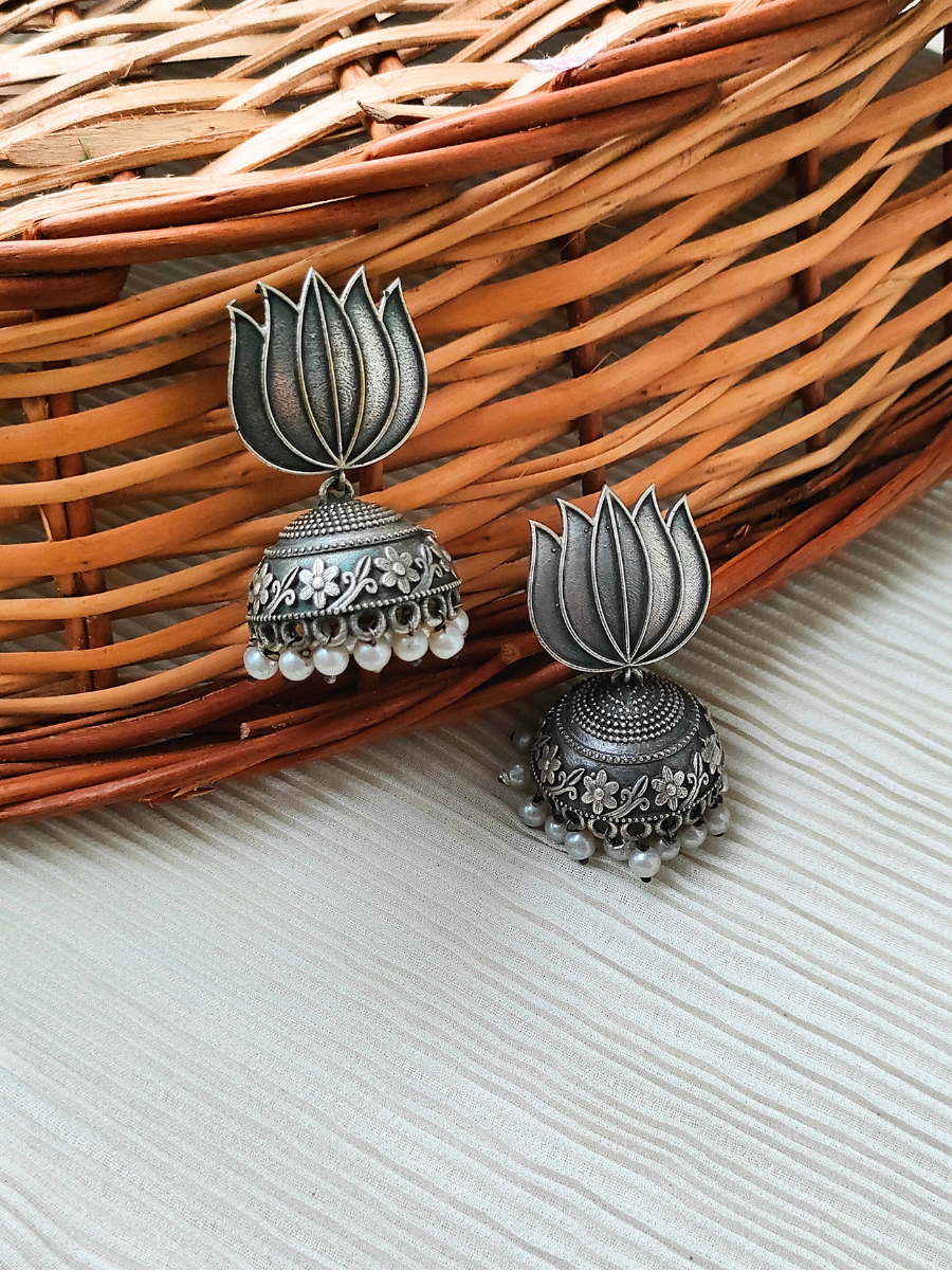 Lotus jhumka clearance