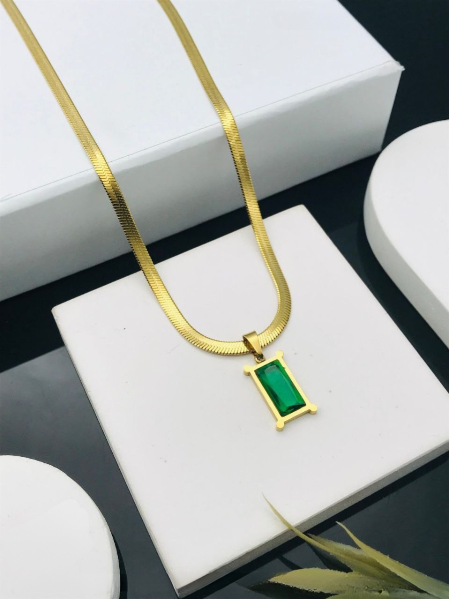 Buy Luxury Emerald Green Stone Snake Chain Golden Necklace Online - TheJewelbox
