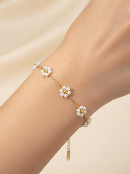 Minimal Pearl Flower Golden Anti Tarnish Bracelet