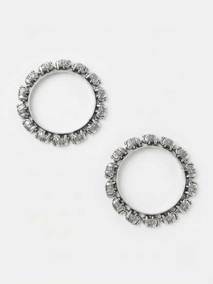 Antique finish silver carved elephant bangles.