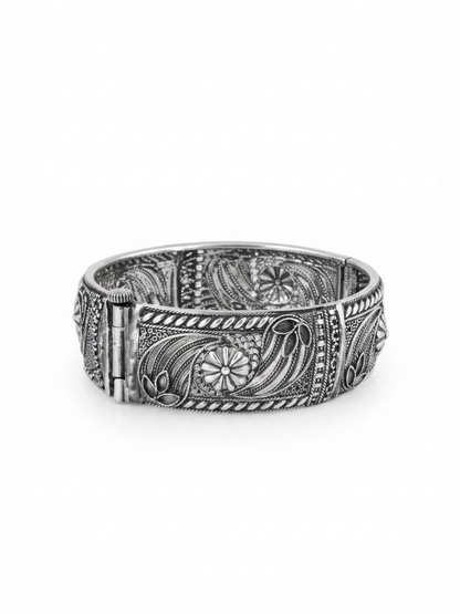 Traditional antique silver heritage bracelet
