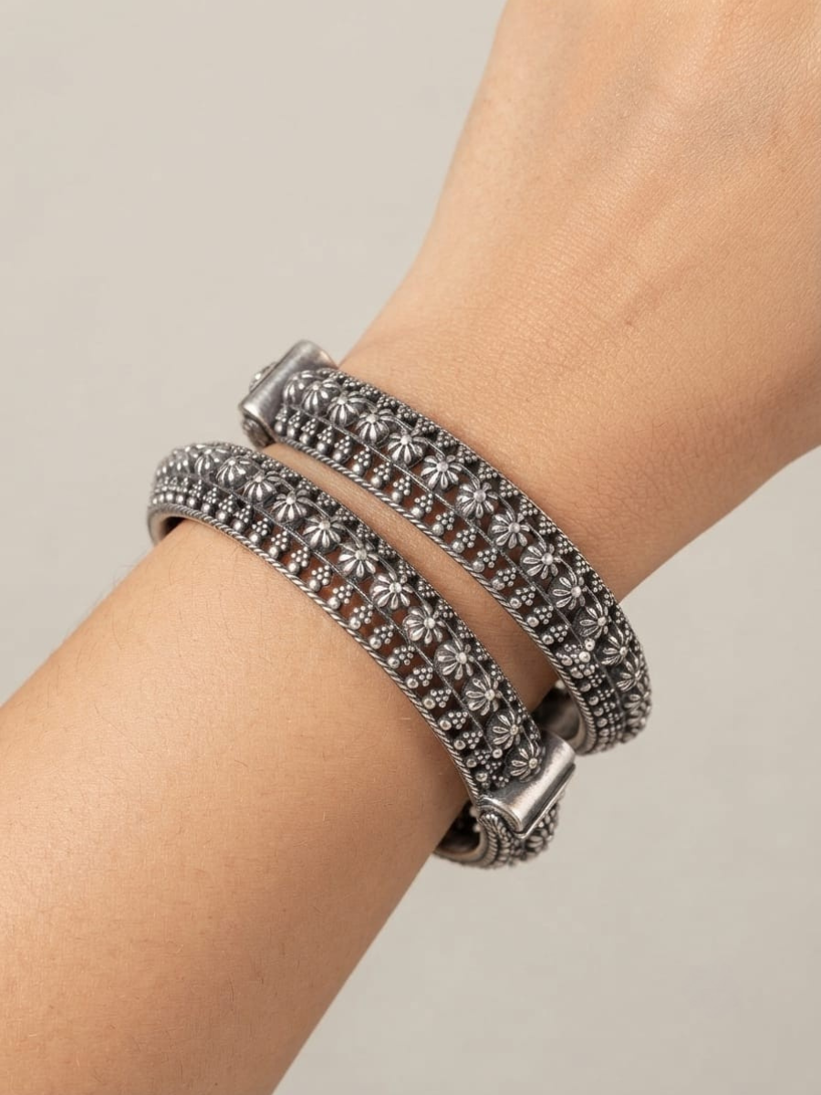 Oxidised Silver Floral Engraved Bangles Set