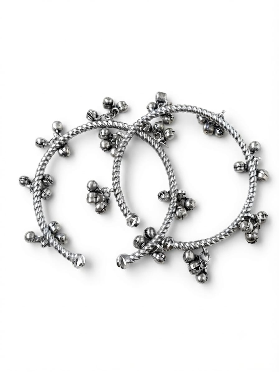Traditional silver ghungroo bangles set
