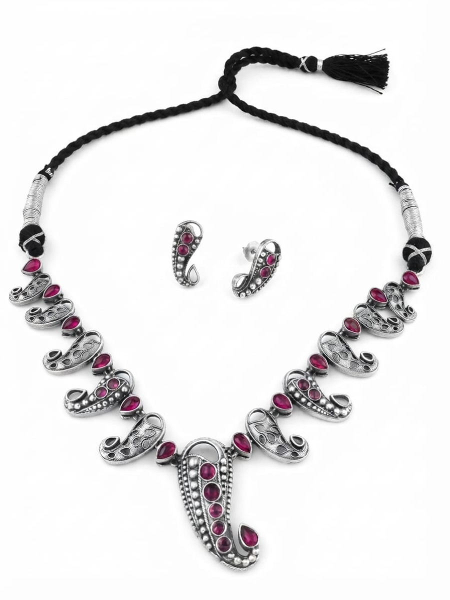 Paisley design oxidised silver necklace