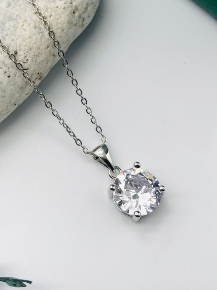 Buy on sale diamond pendant