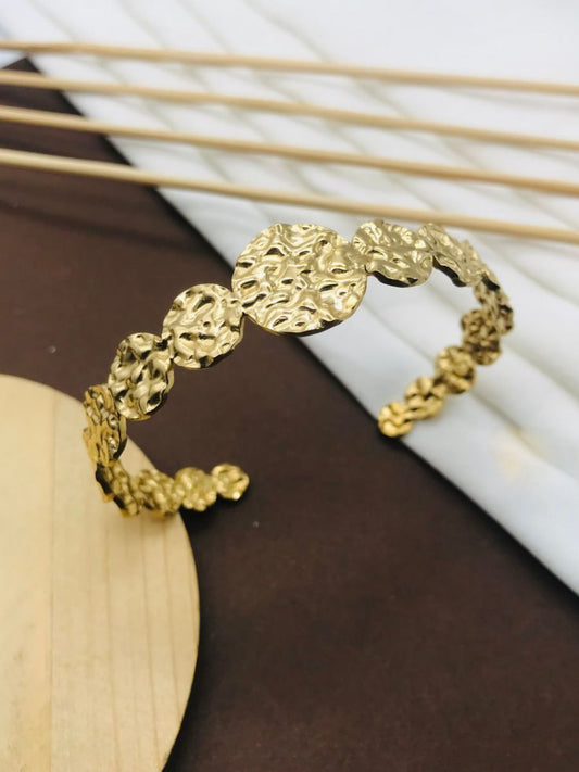 Buy Round Patterned Textured Gold Plated Cuff Bracelet - TheJewelbox