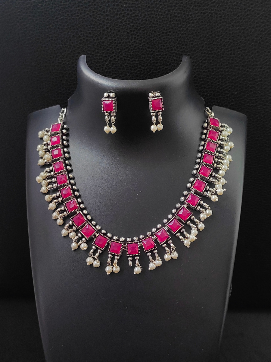 Buy Ruby Red Square Stone Oxidised Silver Choker Necklace Set – The ...