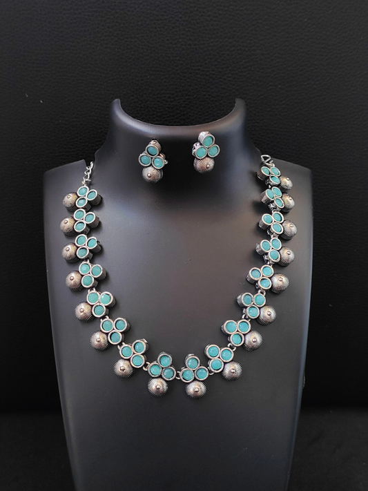 Buy Sea Green Stone Floral Style Oxidised Silver Necklace Set - TheJewelbox