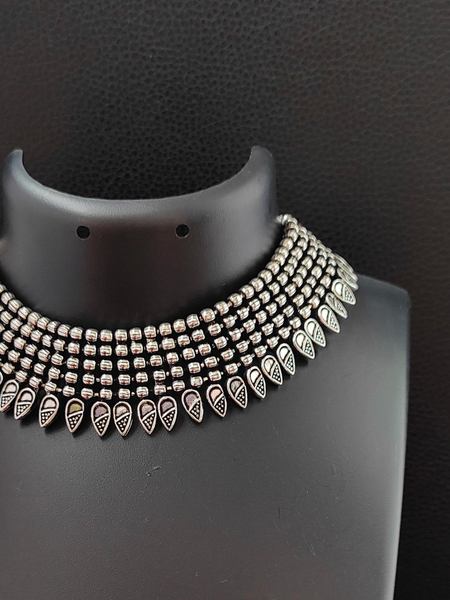 Simple Oxidised Silver Choker Necklace