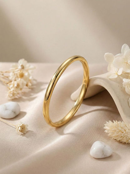 ​Sleek gold plated stackable bracelet