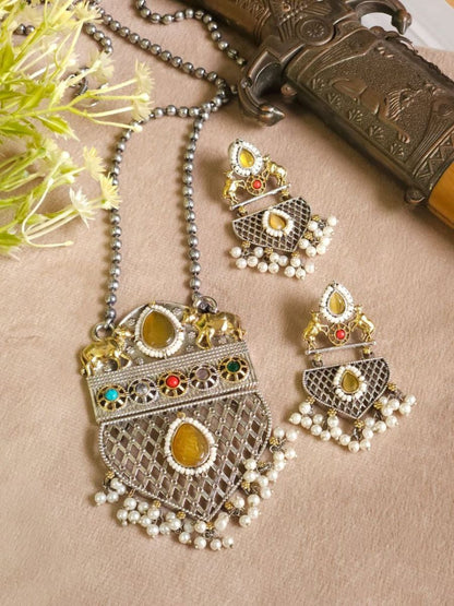 Buy Temple Style Dual Tone Oxidised Yellow Kundan Long Necklace Set Online - TheJewelbox
