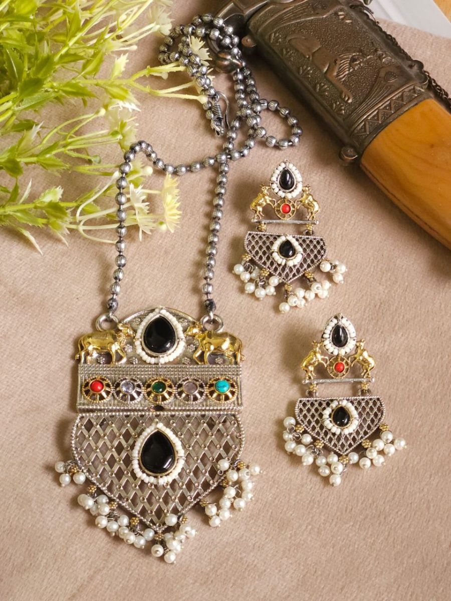 Buy Traditional Black Kundan Dual Tone Oxidised Long Necklace Set Online - TheJewelbox