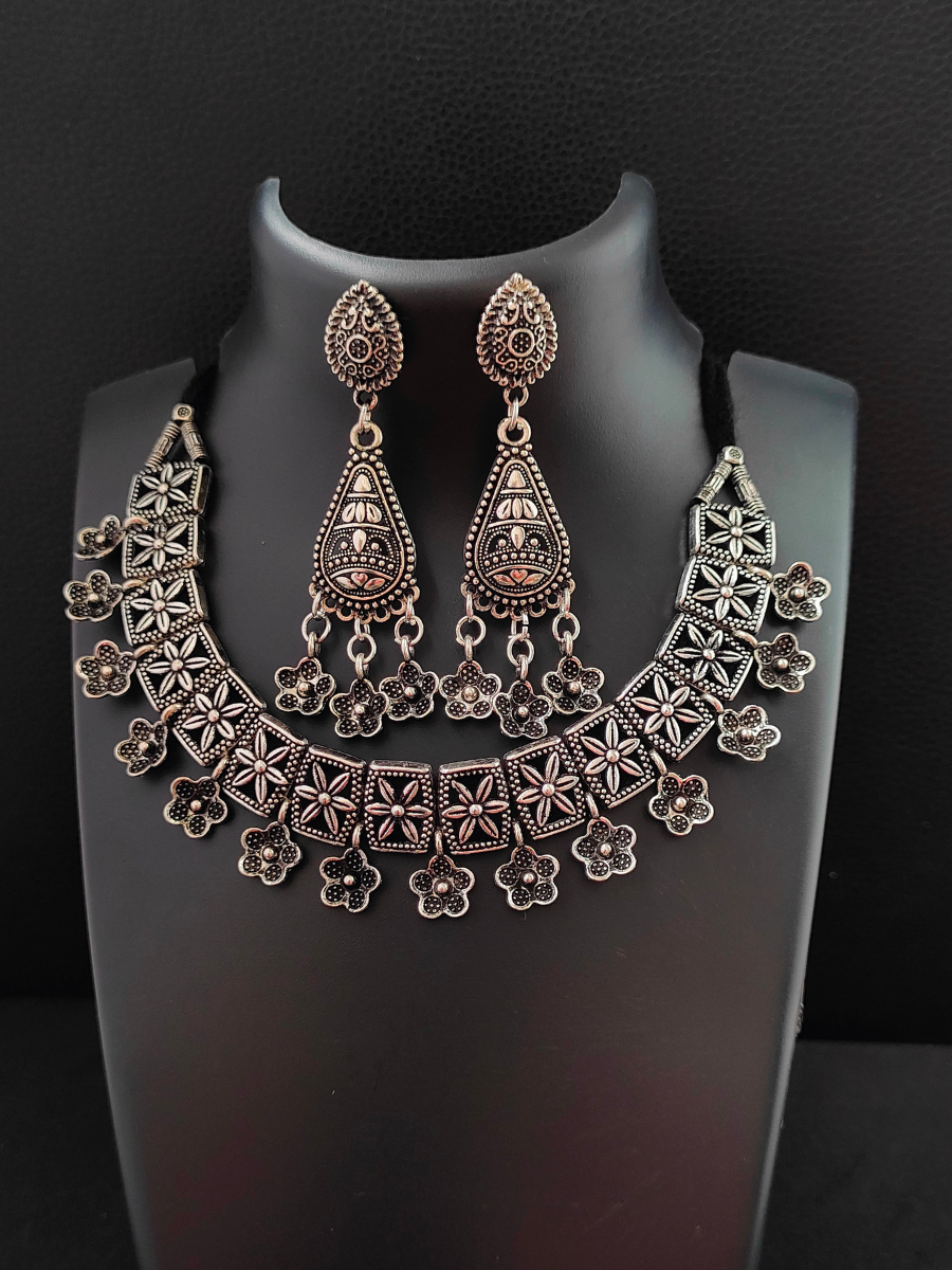 Buy Traditional Floral Oxidised Silver Choker Necklace Set - TheJewelbox