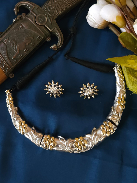 Buy Traditional Rajasthani Style Dual Tone Hasli Necklace Set - TheJewelbox