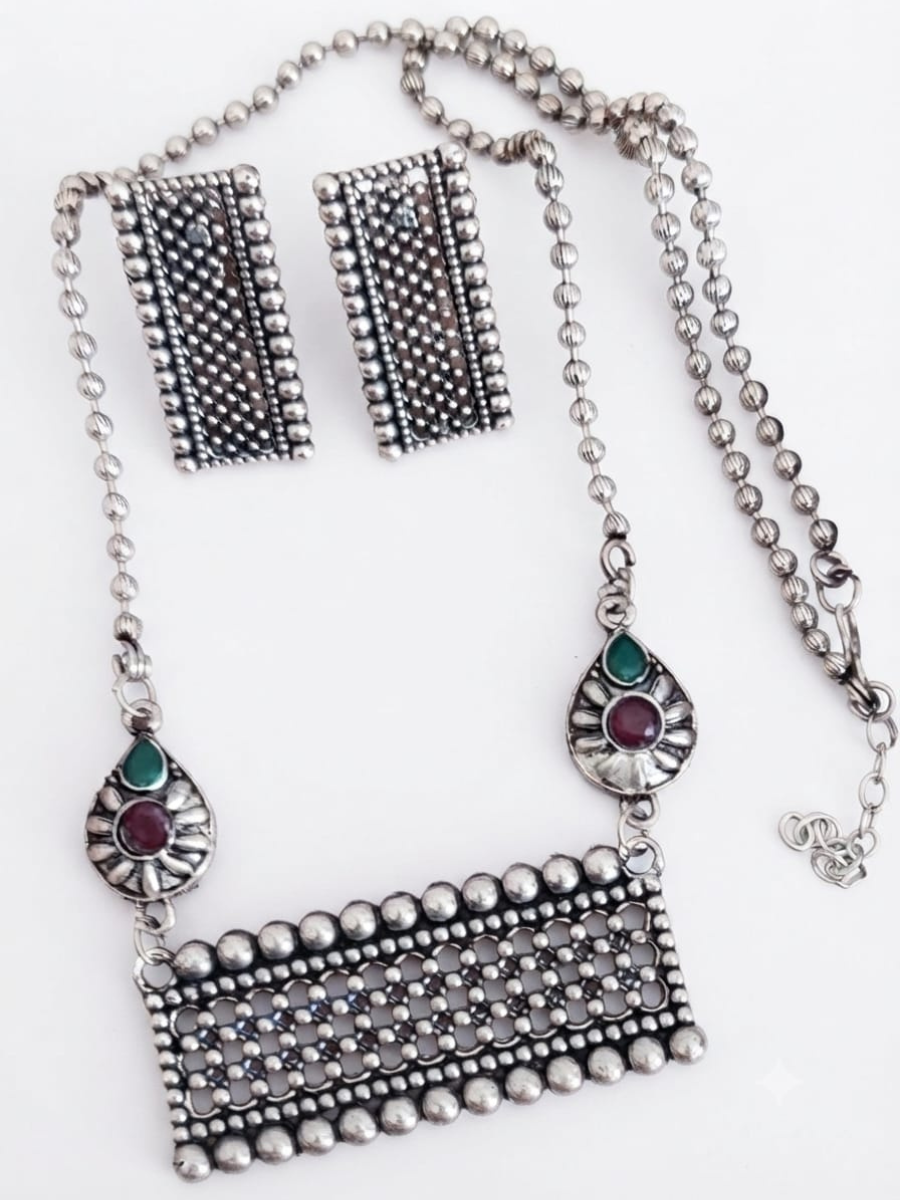 Trendy Long Oxidised Chain Necklace with Earrings