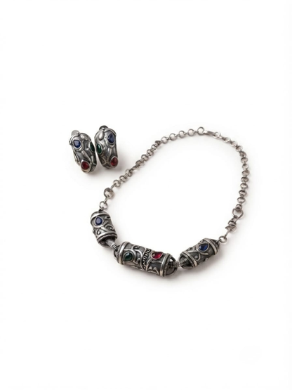 Tribal design silver stone choker necklace