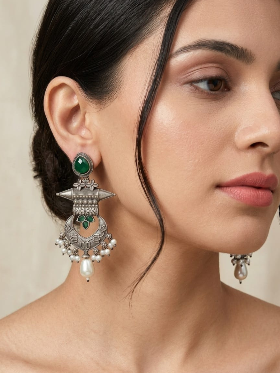 Traditional pearl drop statement jewelry