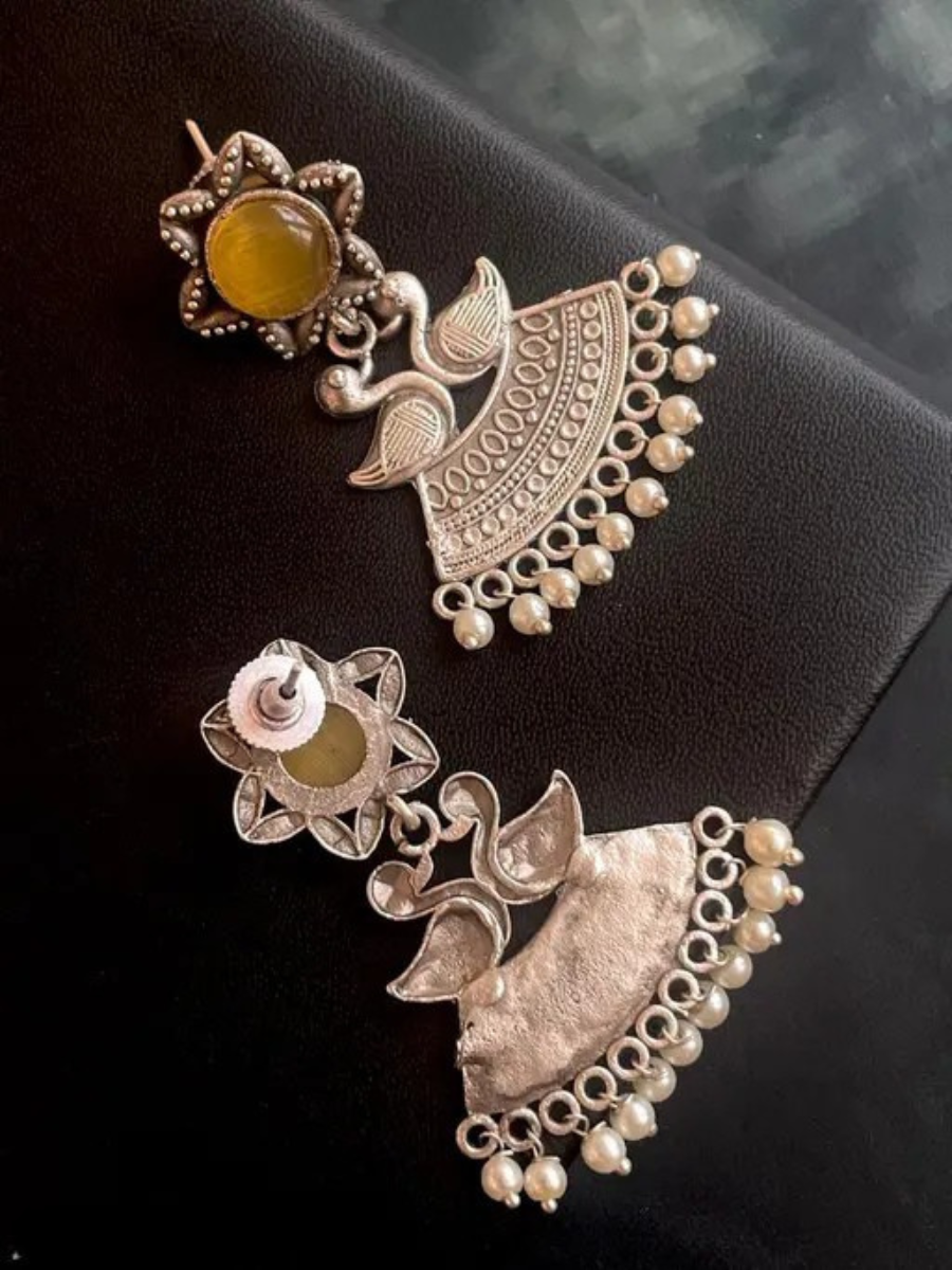 Oxidised Silver Yellow Monalisa Stone Chandbali Earrings