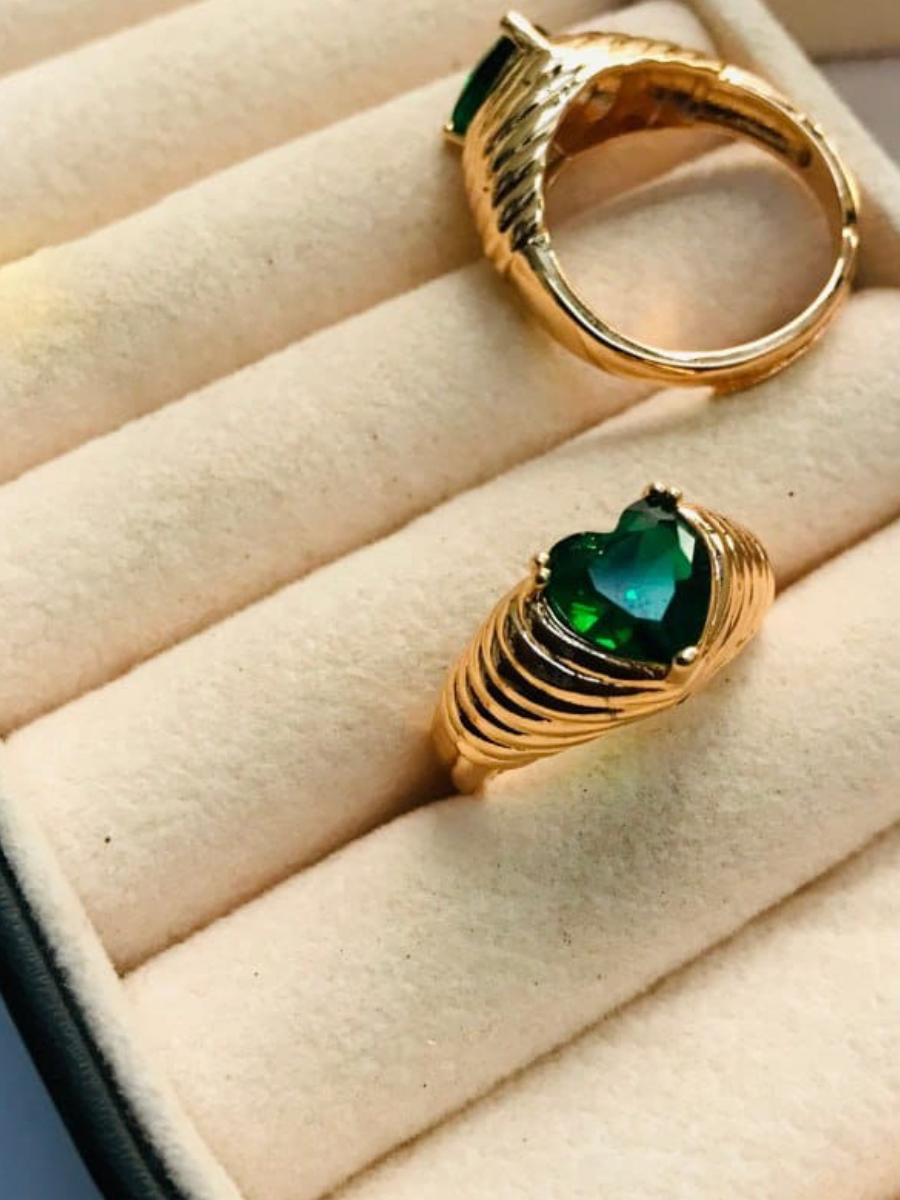 Heart Shaped Green Emerald Rose Gold Ring
