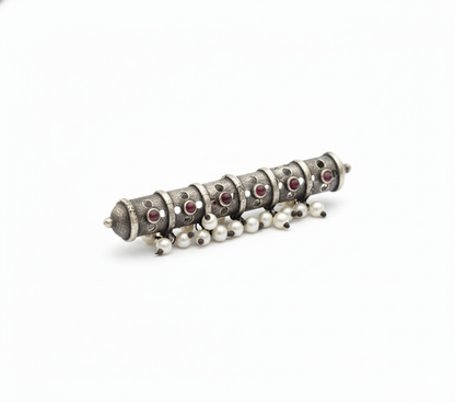Red Stone Studded Big Oxidised Silver Finger Ring