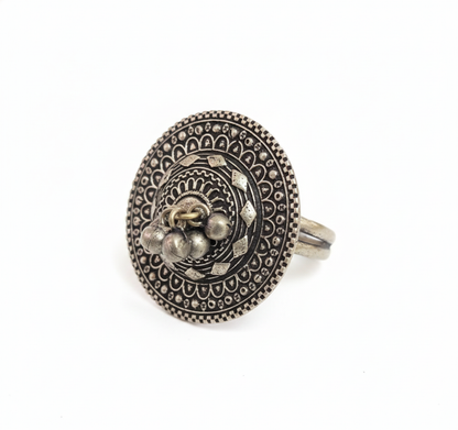 Gunghroo Style Round Oxidised Silver Finger Ring