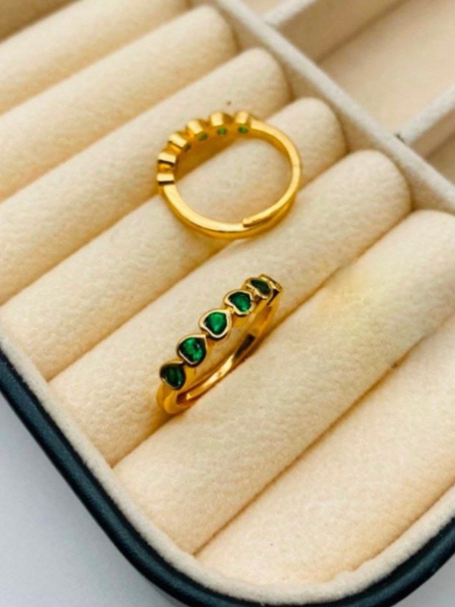 Buy Chakrapaani Green Stone Ring Online | Sri Ganesh Jewellers - JewelFlix