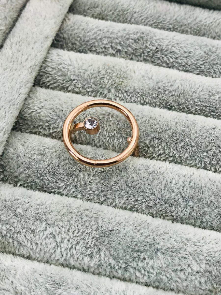 Buy Stylish Round Diamond Rose Gold Minimal Ring - TheJewelbox